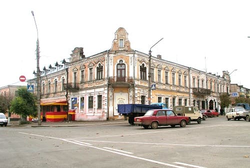 Умань